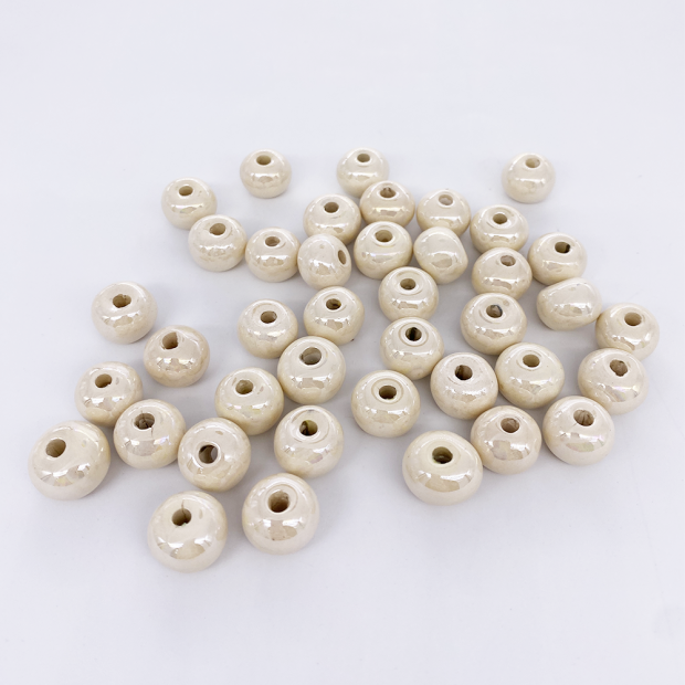 Artisanal ceramic enamel beads