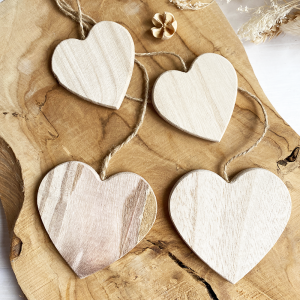 Wooden hearts - Set of 4