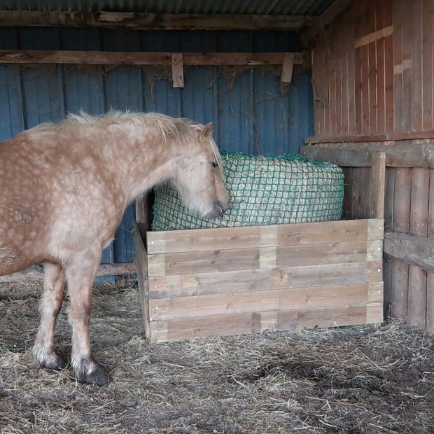 Custom-made hay net - Round bales